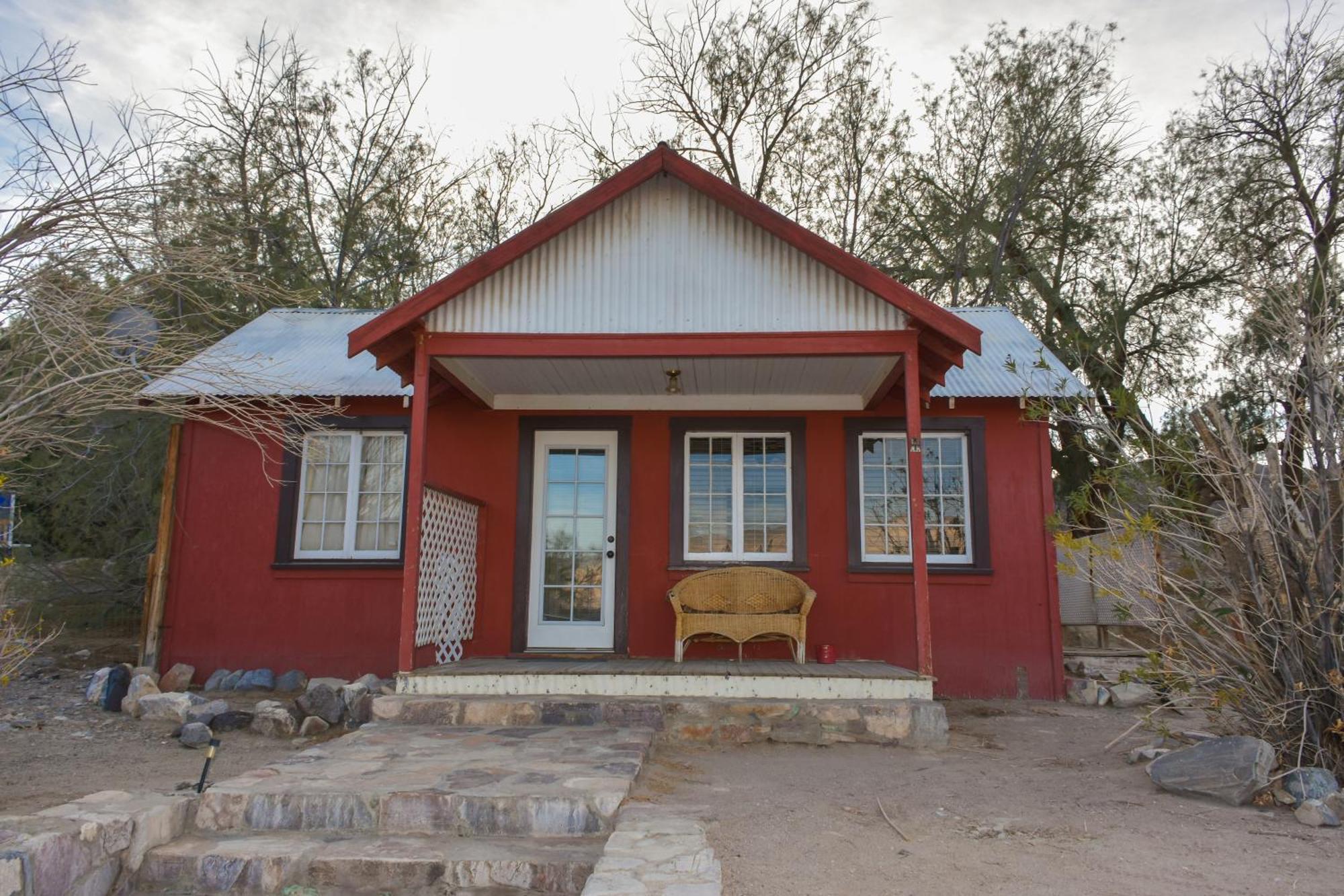 Panamint Springs Motel & Tents ภายนอก รูปภาพ