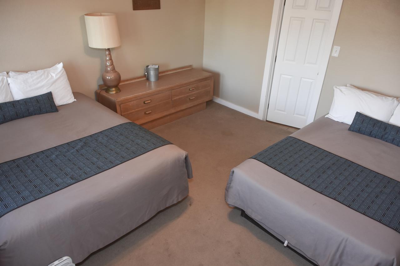 Panamint Springs Motel & Tents ภายนอก รูปภาพ